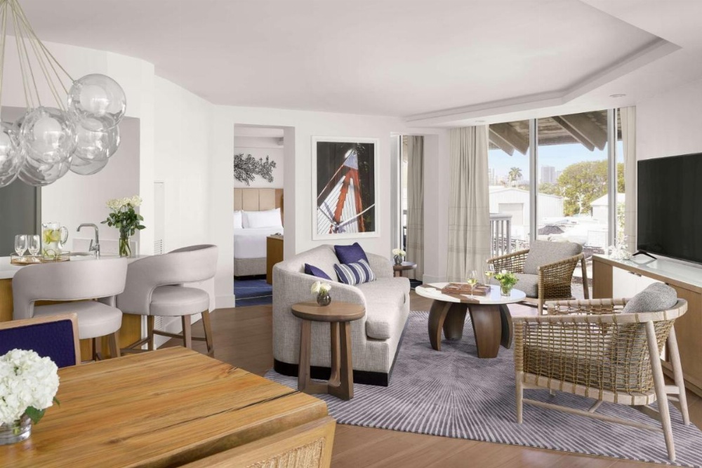 King Bed Suite Intracoastal View 